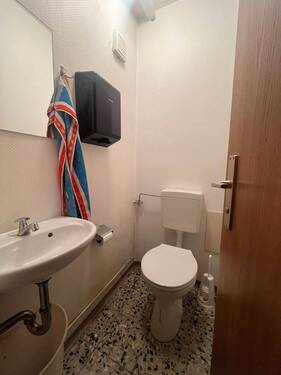 WC im Flur EG - 