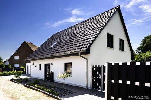 Ansicht2 - 4 Zimmer Einfamilienhaus zum Kaufen in Haselund