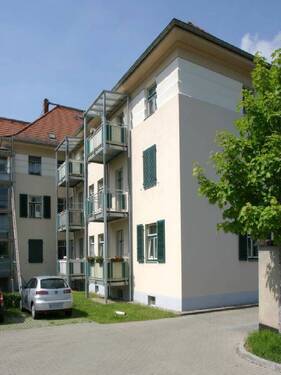 02 Ansicht 2.JPG - 3 Zimmer Etagenwohnung zur Miete in Riesa