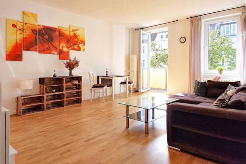 Wohnzimmer - Etagenwohnung mit 59,00 m&sup2; in Berlin zum Kaufen