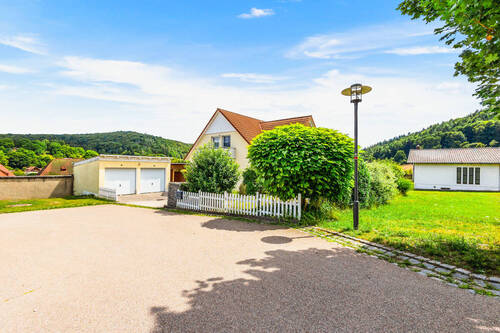 2 - 5 Zimmer Einfamilienhaus zum Kaufen in Duggendorf