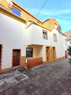 Außenansicht.jpeg - Einfamilienhaus in Neuwied-Gladbach