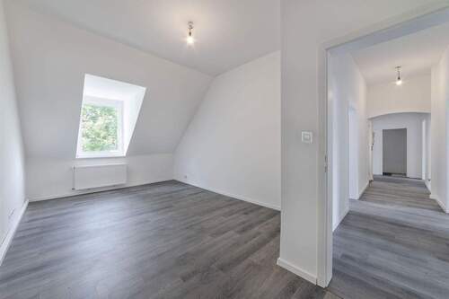Bild 3 - 4 Zimmer Etagenwohnung in Wuppertal
