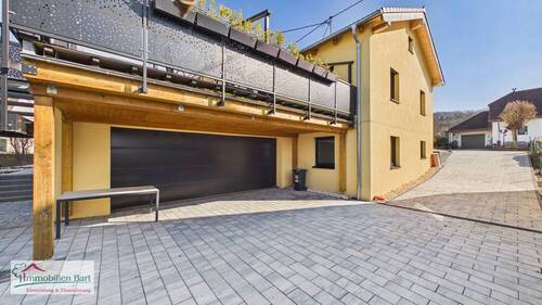 Garageneinfahrt - 