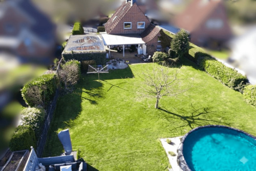 Luftaufnahme Garten - 4 Zimmer Einfamilienhaus zum Kaufen in Scharbeutz-Pönitz