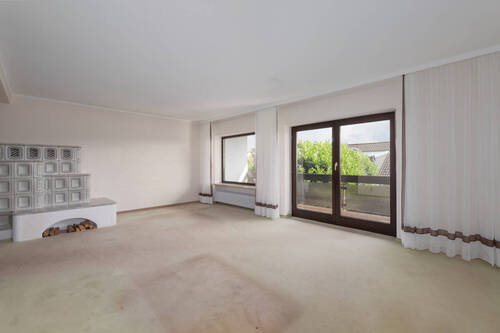 Wohnzimmer EG - geräumt - 