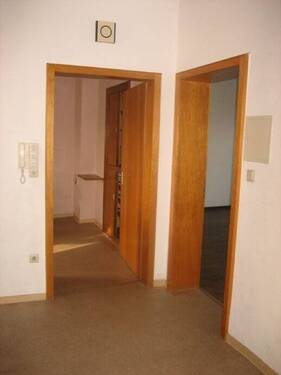 Bild 2 - 5 Zimmer Etagenwohnung zur Miete in Friedrichsthal