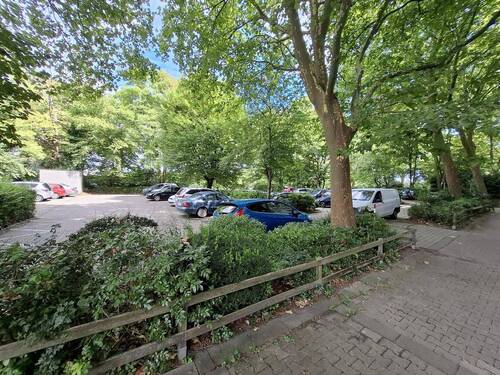 Besucherparkplatz - 
