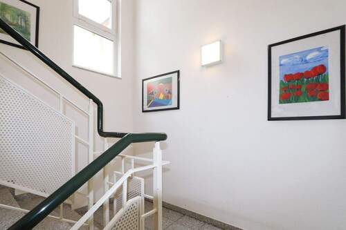 Treppenhaus - Etagenwohnung mit 68,00 m&sup2; in Pirna zum Kaufen