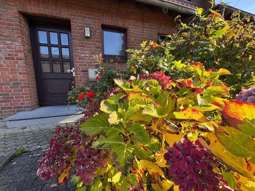 Hauseingang - 5 Zimmer Doppelhaushälfte zum Kaufen in Erkelenz