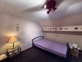 H 556 DG Schlafzimmer Ansicht 2.jpeg - 