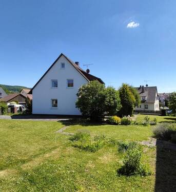 Ansicht Nord-Süd - Gepflegtes Einfamilienhaus mit 783 m² Grundstück in ruhiger Wohnlage