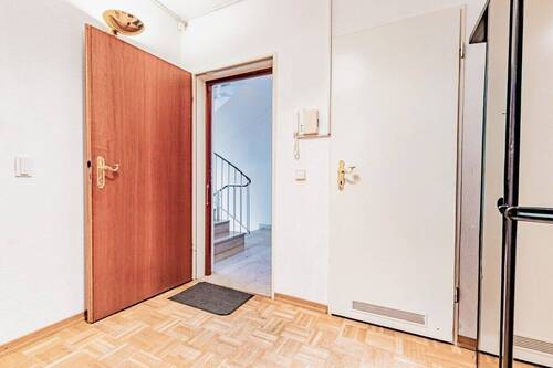 Wohnungseingang und Diele - 