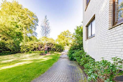 Zuwegung am Haus - 