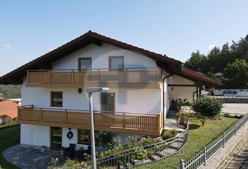 Ansicht 1 - 7 Zimmer Einfamilienhaus zum Kaufen in Thurmansbang