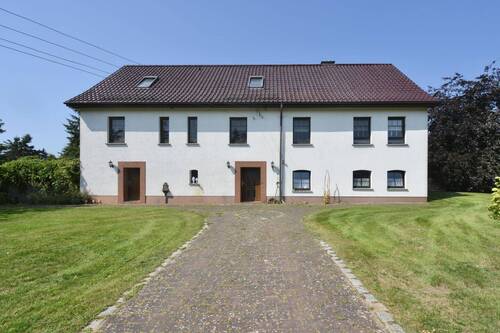 Bild 2 - 7 Zimmer Bauernhaus, Landhaus zum Kaufen in Karstädt