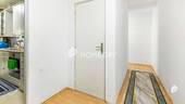 Flur 1 - 