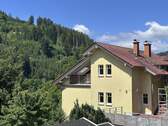 Hausansicht - Traumhaft schönes freistehendes Haus mit Fernblick sofort bezugsfrei