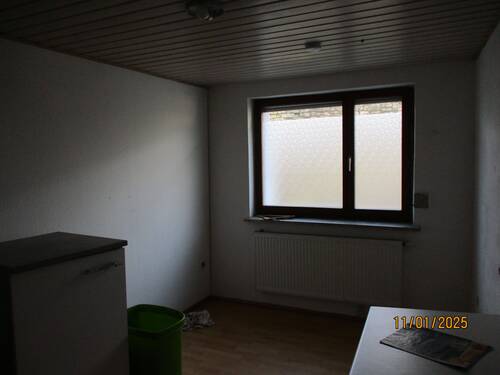 IMG_0897.JPG - 4 Zimmer Einfamilienhaus in Mellrichstadt