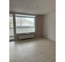 Schöne 2-Zimmer-Wohnung in Itzehoe mit Balkon - Kreative Gestaltungsmöglichkeiten!