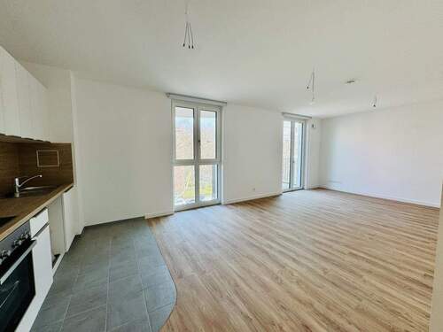 Wohnen / Essen - 2 Zimmer Etagenwohnung zur Miete in Berlin