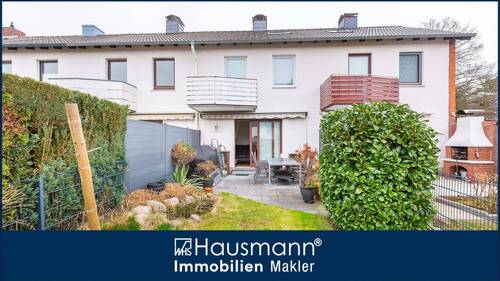 Hausansicht - Ankommen und wohlfühlen - Familienidylle in Norderstedt-Garstedt!