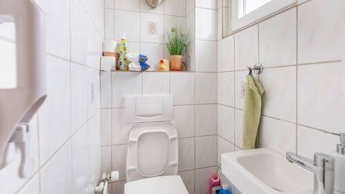 Gäste-WC - Reihenmittelhaus mit 71,30 m&sup2; in Norderstedt zum Kaufen