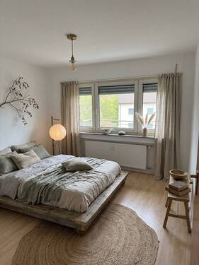 Bild 2 - 3 Zimmer Etagenwohnung zum Kaufen in Böblingen