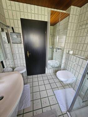 EG: Badezimmer - 