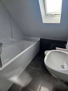 DG: Badezimmer - 