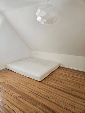 DG: Schlafzimmer - 