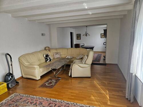 EG: Wohn- und Esszimmer - 