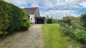 Zufahrt und Carport - 