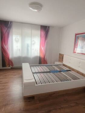 EG_Schlafzimmer_Ankleide.jpg - 