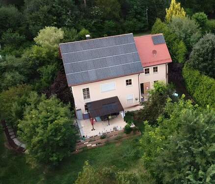 Luftbild - Zuhause ankommen - inmitten der Natur, mit Raum für Ihre Ideen