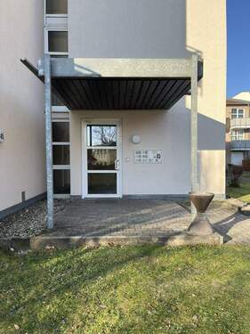 Haupteingang - 1 Zimmer Etagenwohnung zum Kaufen in Erlangen