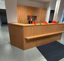 TOP Lage - Möbelierte Praxis im 1.OG mit Lift - flexibel nutzbar - und vieles mehr ! - Chemnitz Lutherviertel