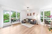 Bild 1 - Bezugsfrei: frisch renovierte 3-Zi.-Wohnung in Ulm-Lehr mit Terrasse und Garten
