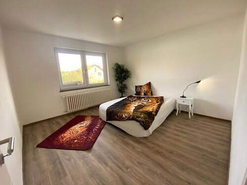 Wohnzimmer - 3 Zimmer Etagenwohnung zum Kaufen in Königsbrunn
