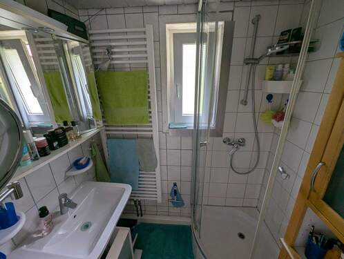 Badezimmer - 5 Zimmer Mehrfamilienhaus, Wohnhaus in Lichtenwald