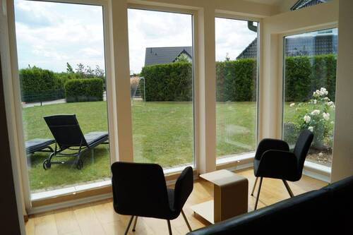 Kl. Wintergarten mit Ausblick - 