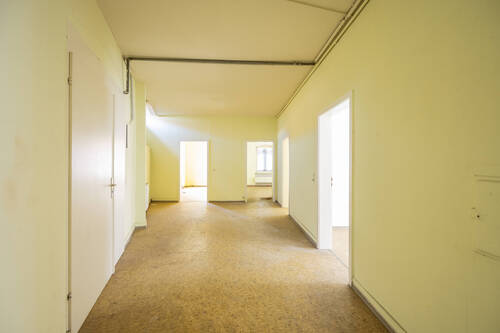 Obergeschoss - 1 Zimmer Mehrfamilienhaus, Wohnhaus zum Kaufen in Ludwigsburg