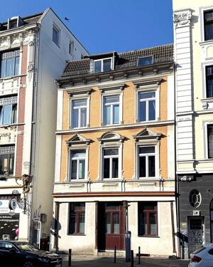 ADS Ansicht Sonne - Gut vermietetes Mehrfamilienhaus in zentraler Lage