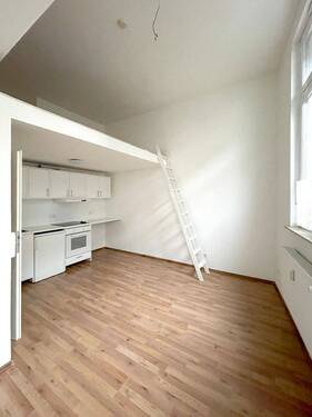 EG re Kochnische - 1 Zimmer Mehrfamilienhaus, Wohnhaus in Bremen