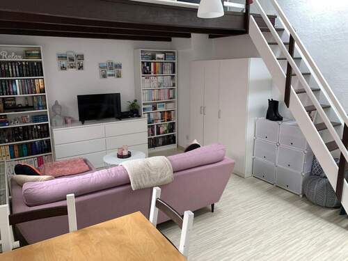 Bild 1 - Herxheim-Hayna 1-Zimmer Appartment Teilmöbiliert mit Schlafgalerie