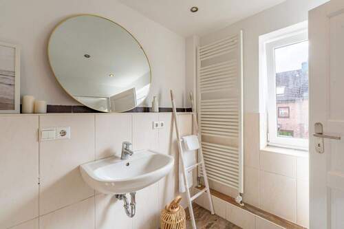 Badezimmer 1.OG - 
