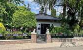 Der Eingang - Top Bungalow mit Vollkeller - 595.000,00 EUR Kaufpreis, ca.  120,00 m² Wohnfläche