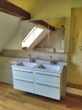 Badezimmer - 2. Obergeschoss - 