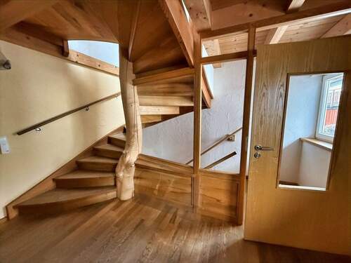 Wohnungsflur - 1. Obergeschoss - 4 Zimmer Mehrfamilienhaus, Wohnhaus in Wilhelmsdorf