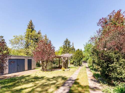 Plot Twist - Grundstück in Stahnsdorf / Dreilinden